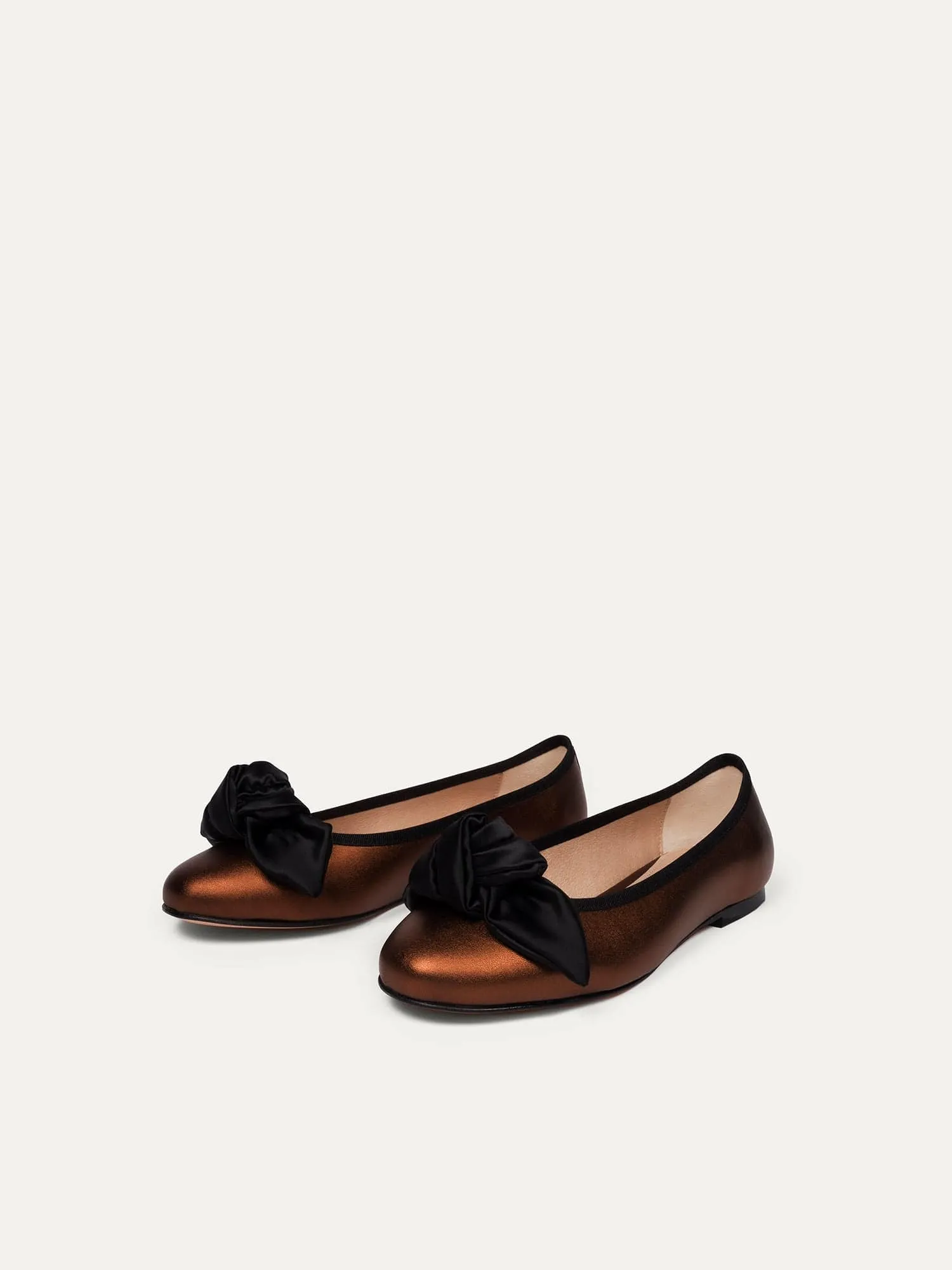 9:30am Hearing in Court Vegan Leather Bow Flats | Bronze