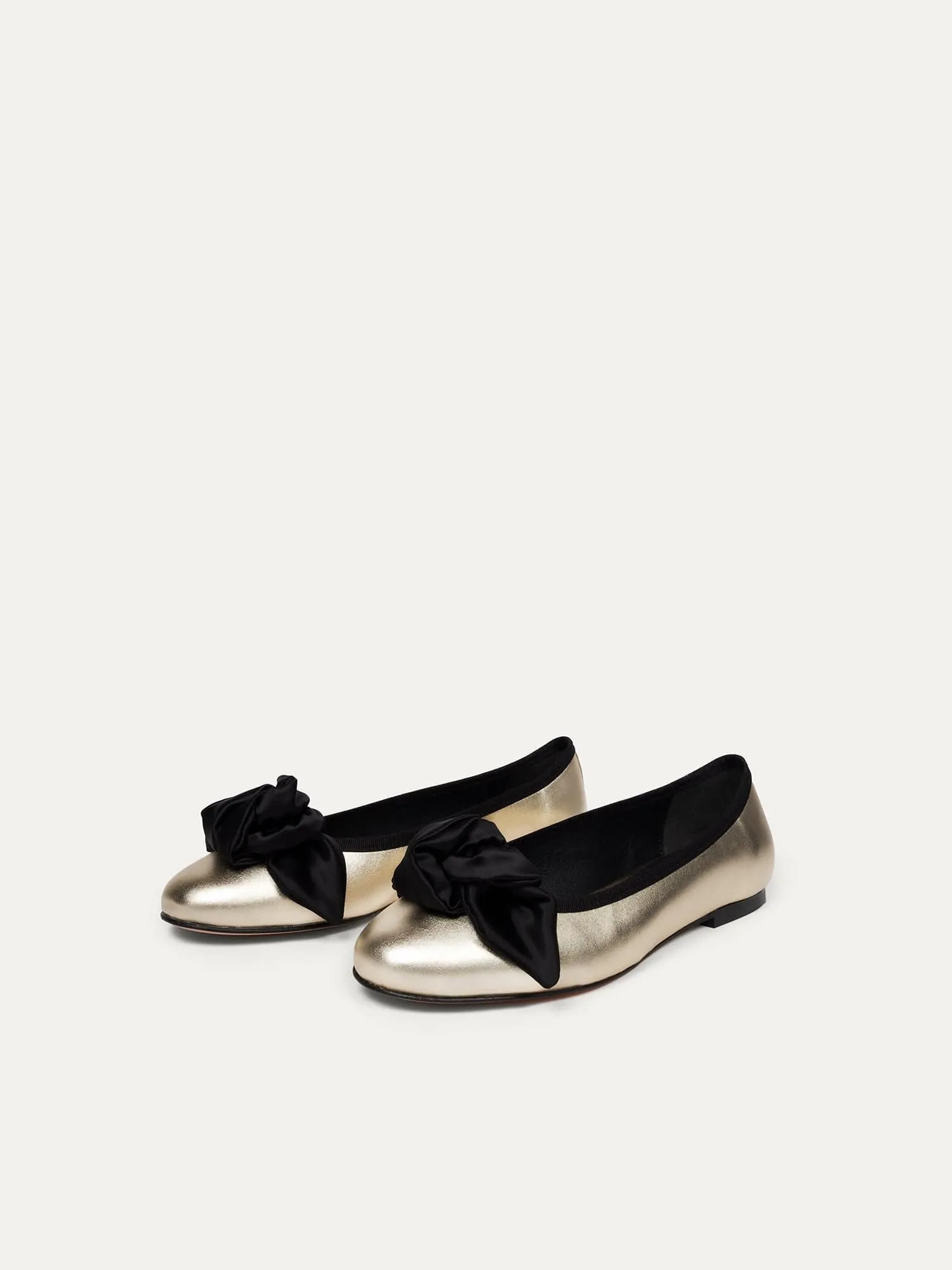 9:30am Hearing in Court Vegan Leather Bow Flats | Light Gold