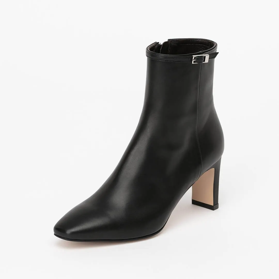 MAZIE - belted ankle boots