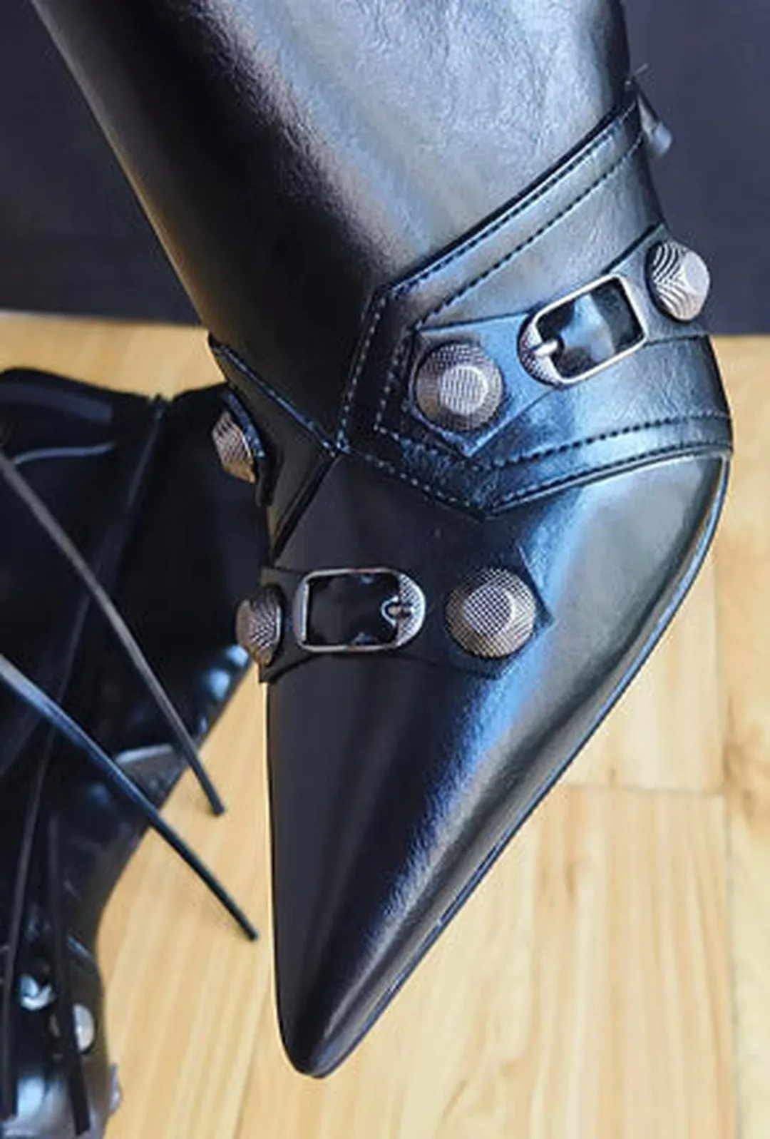 NICHOLETT - ANKLE STUD HEEL BOOTS