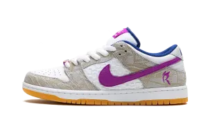 Nike SB Dunk Low "Rayssa Leal"