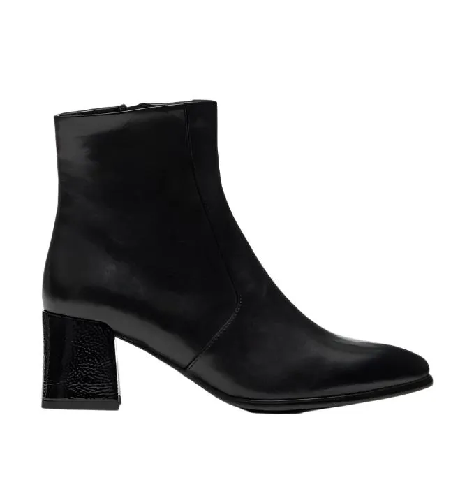 Regarde Le Ciel Womens Millie-01 Boots Black